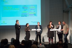 Leitfaden: Wie Österreicherinnen und Österreicher zu Digital Champions werden